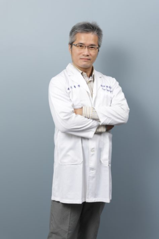 陳俊榮 CHEN JIUN RUNG