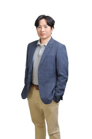 葉韋麟 YEH, WEI-LIN