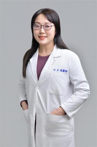 何彥儀 Ho, Yen-Yi