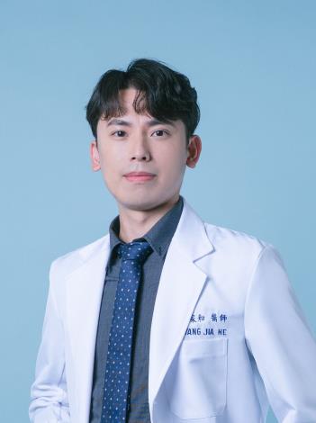 楊家和 YANG Jia He